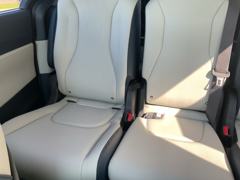 2026 Kia Carnival Hybrid