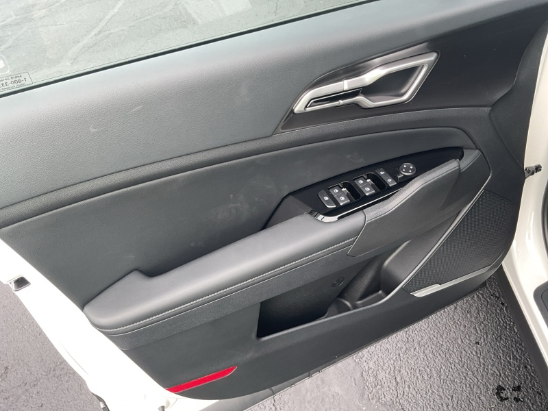 2025 Kia Sportage Hybrid