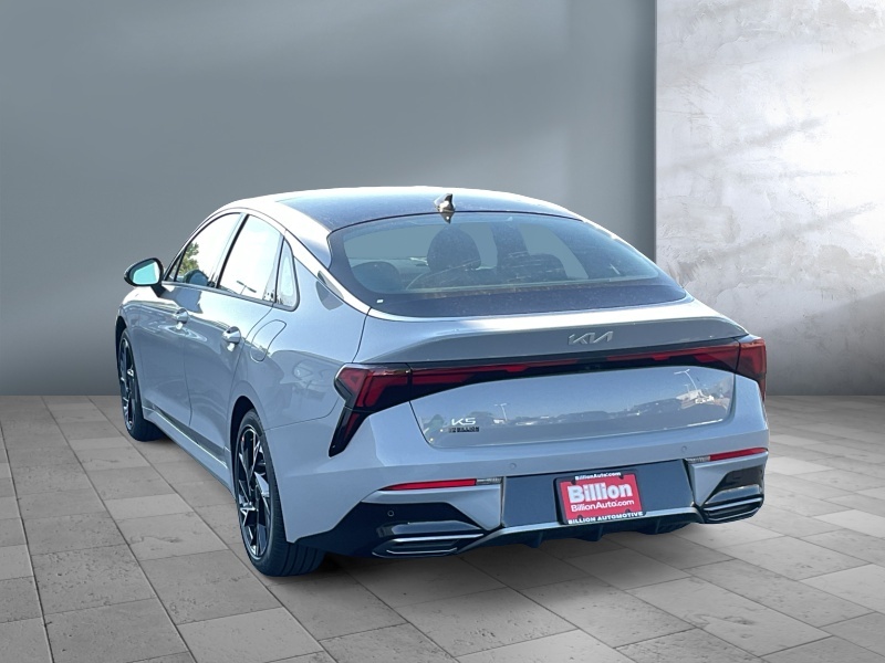 2025 Kia K5