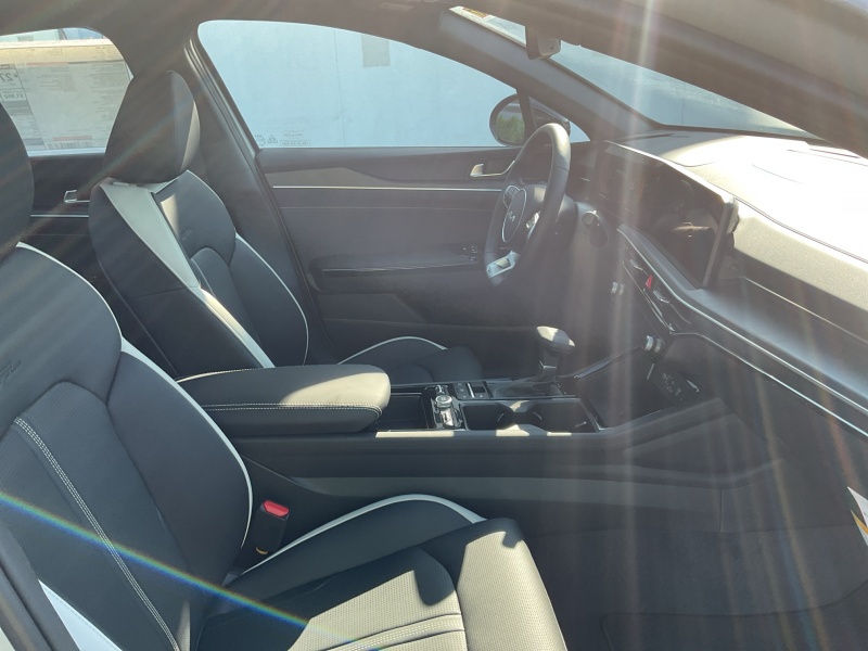 2025 Kia K5