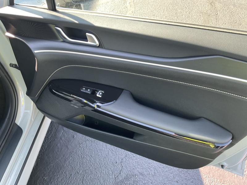 2025 Kia K5