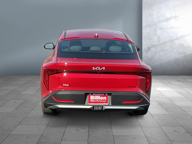 2025 Kia K4