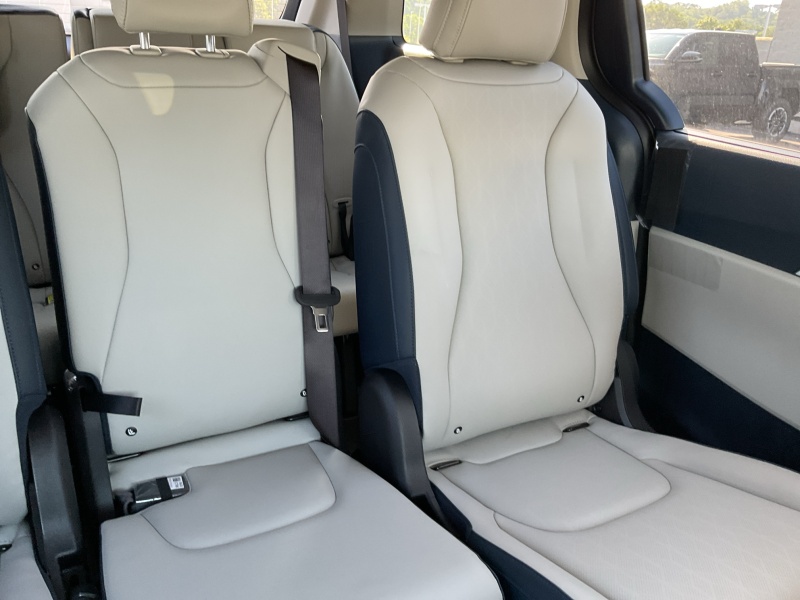 2026 Kia Carnival Hybrid