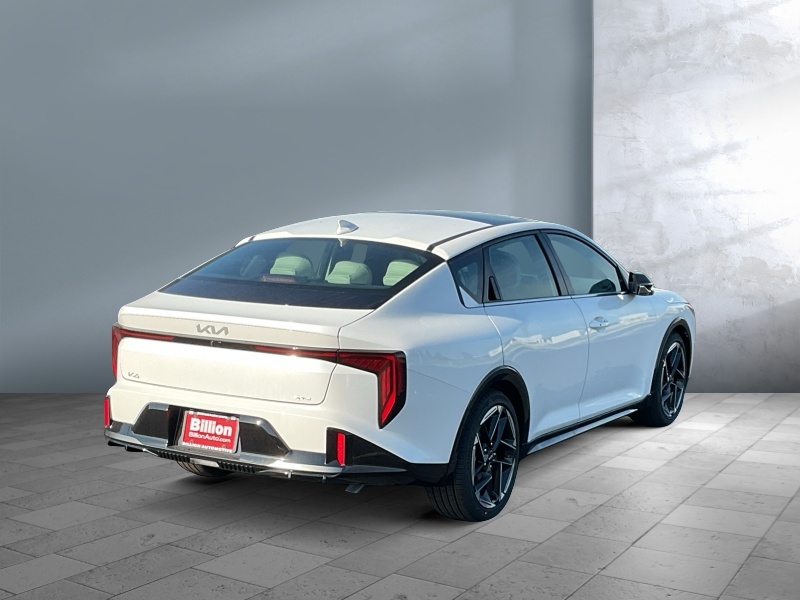 2025 Kia K4