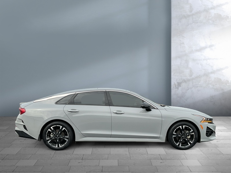 2023 Kia K5