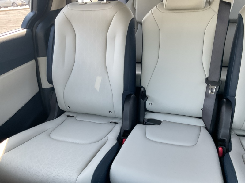 2026 Kia Carnival Hybrid