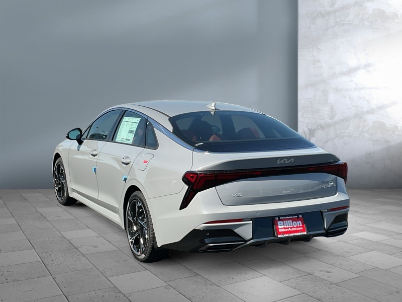 2026 Kia K5