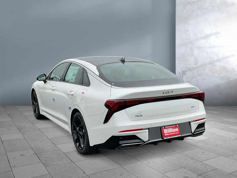2026 Kia K5