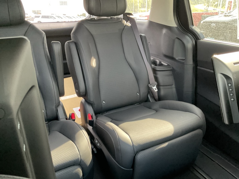 2026 Kia Carnival Hybrid