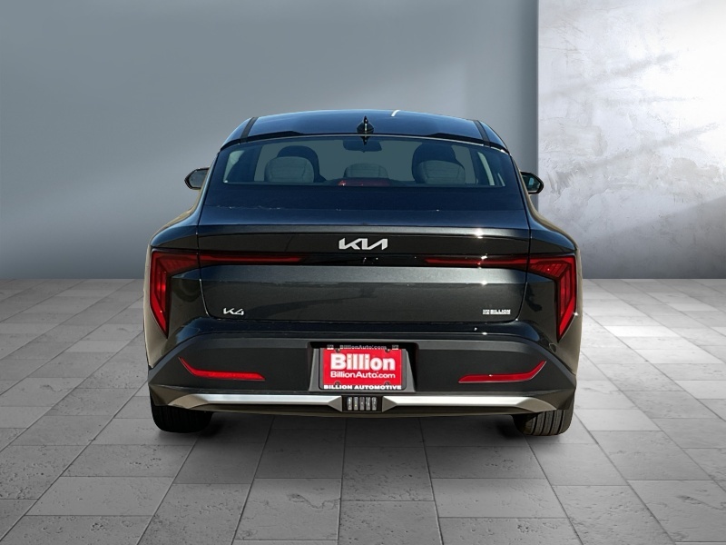 2025 Kia K4