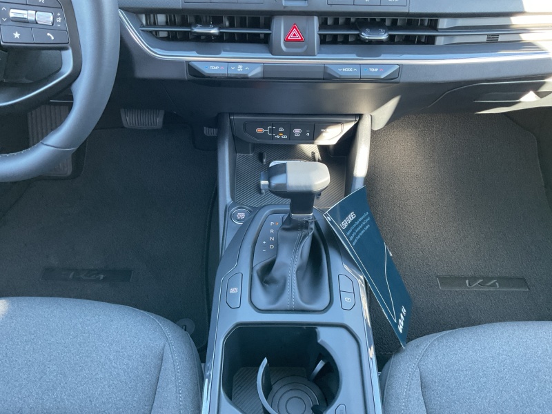 2025 Kia K4