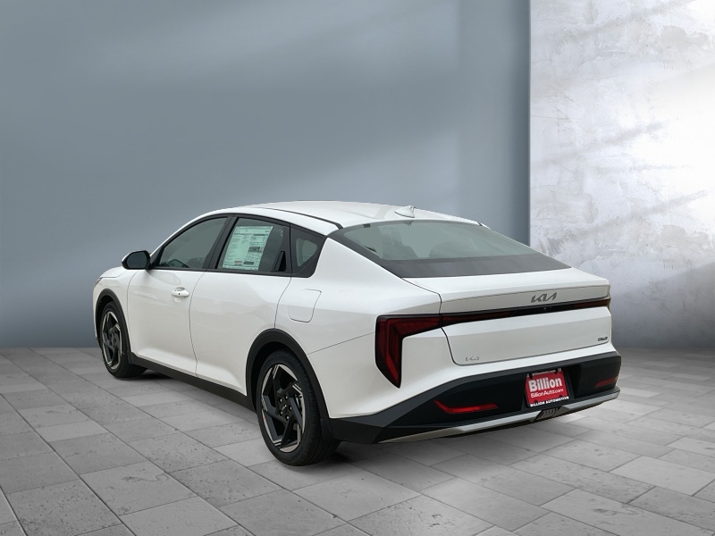 2025 Kia K4