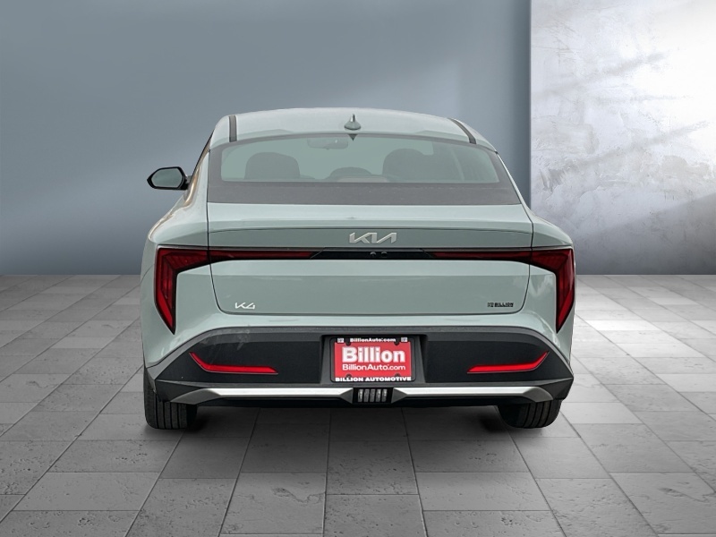 2025 Kia K4