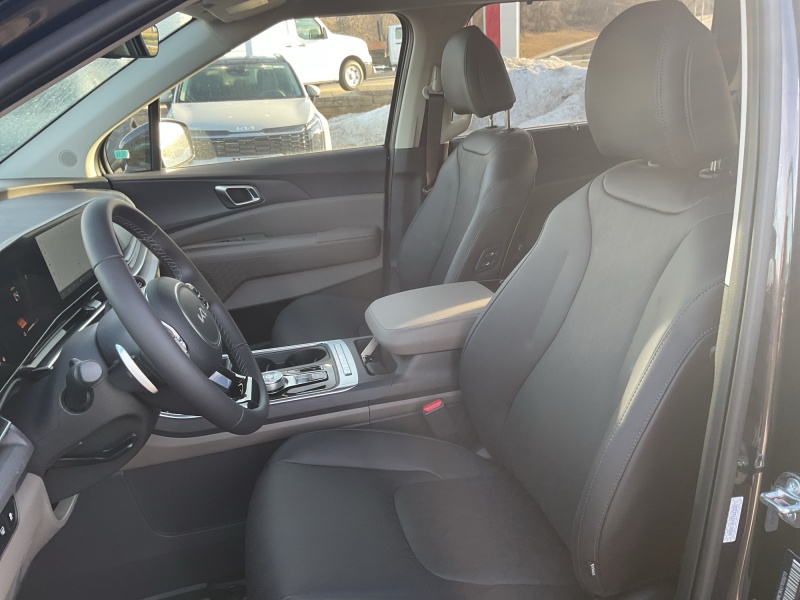 2026 Kia Carnival Hybrid