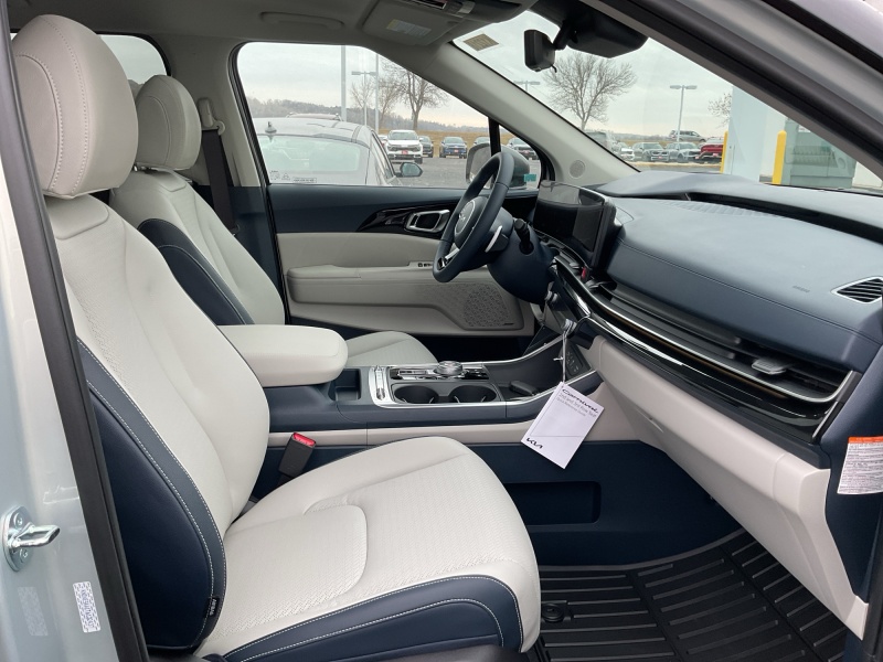 2026 Kia Carnival Hybrid