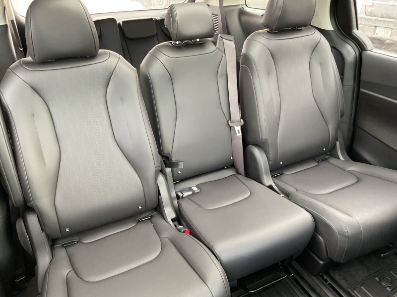 2026 Kia Carnival Hybrid