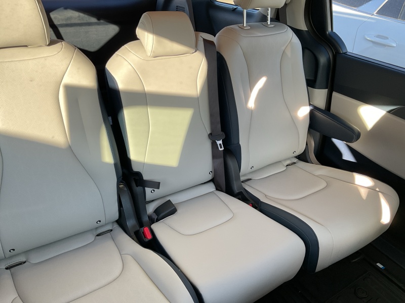 2026 Kia Carnival Hybrid