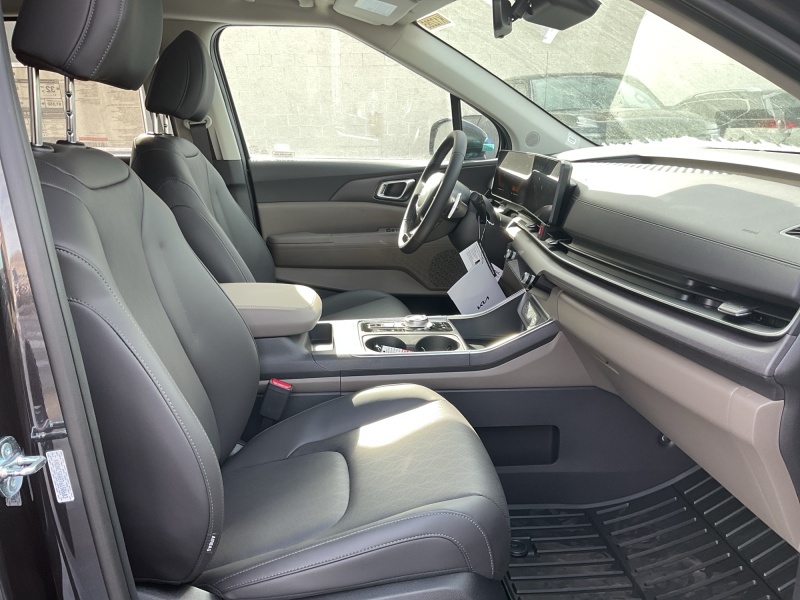 2026 Kia Carnival Hybrid