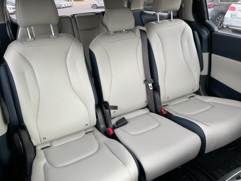 2026 Kia Carnival Hybrid