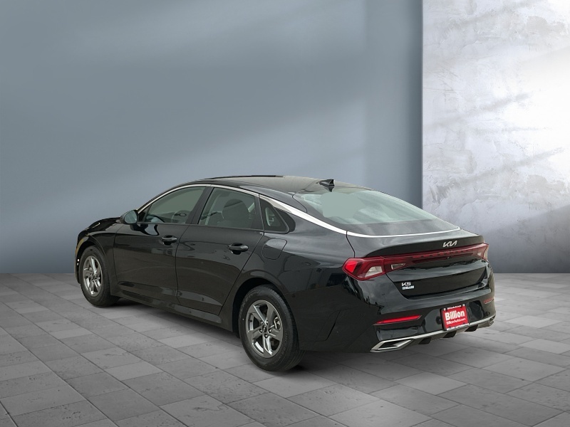 2023 Kia K5