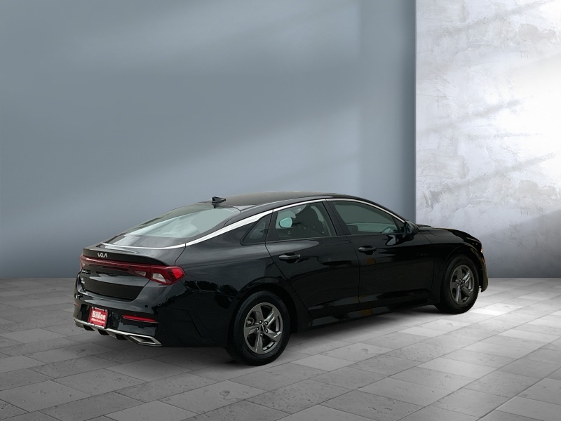 2023 Kia K5