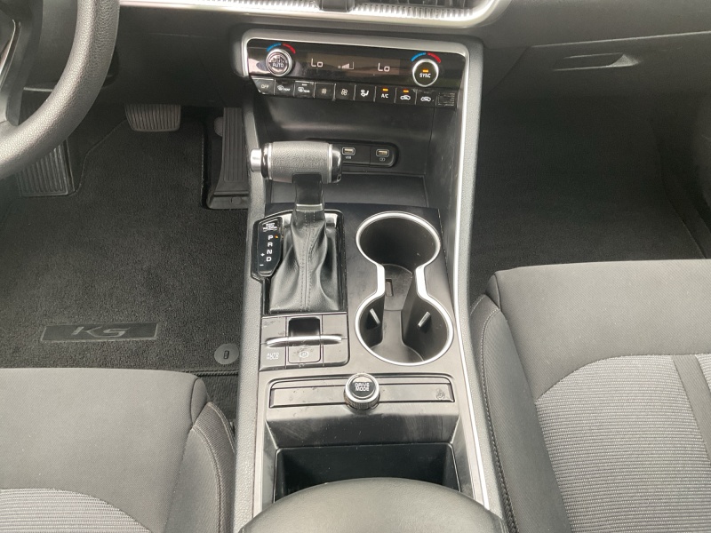 2023 Kia K5