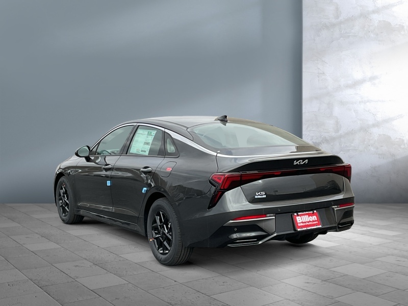 2026 Kia K5