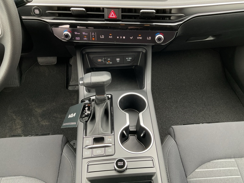 2026 Kia K5
