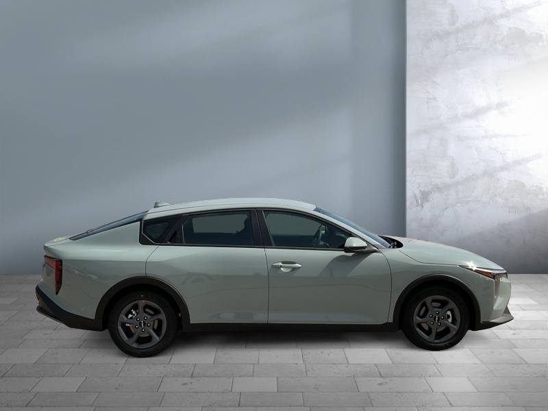 2026 Kia K4