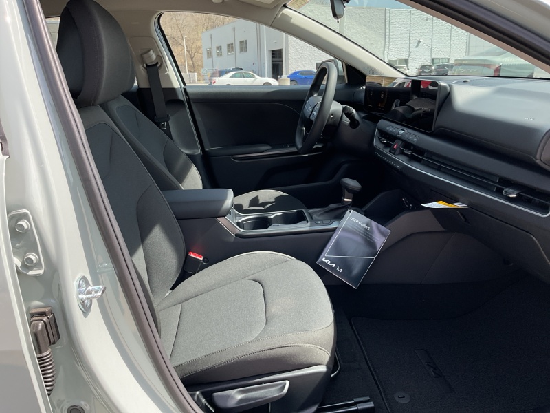 2026 Kia K4