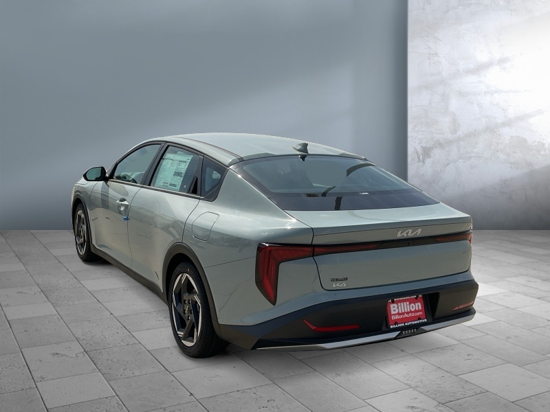2026 Kia K4