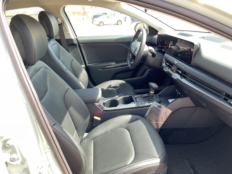 2026 Kia K4