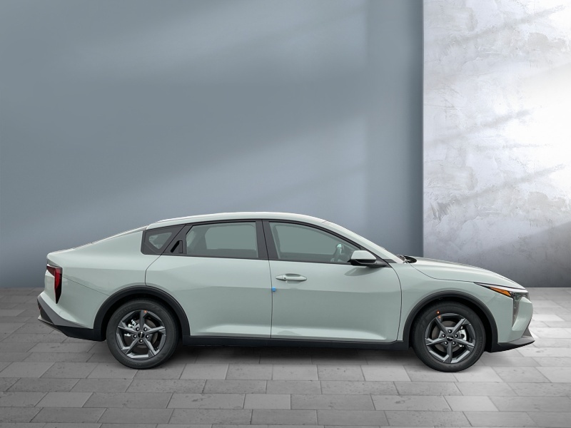 2026 Kia K4