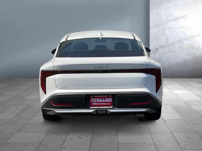 2026 Kia K4