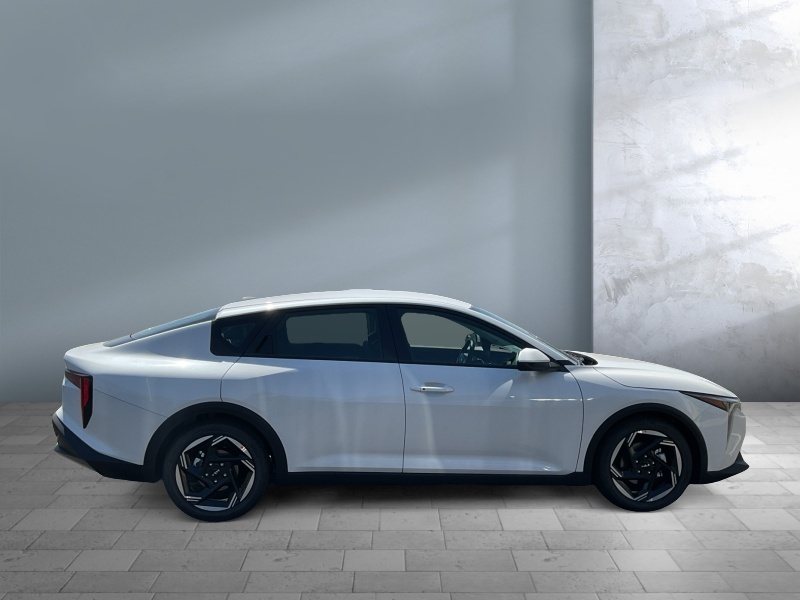 2026 Kia K4
