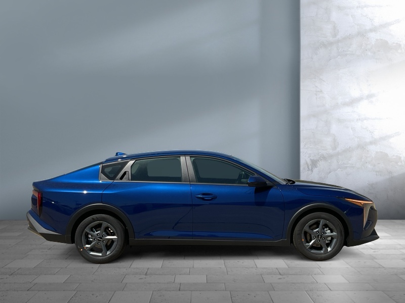 2026 Kia K4