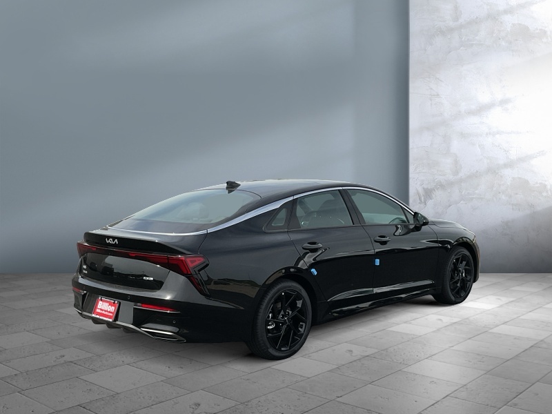 2026 Kia K5