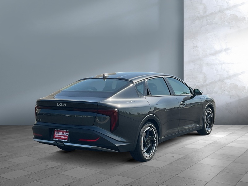 2026 Kia K4