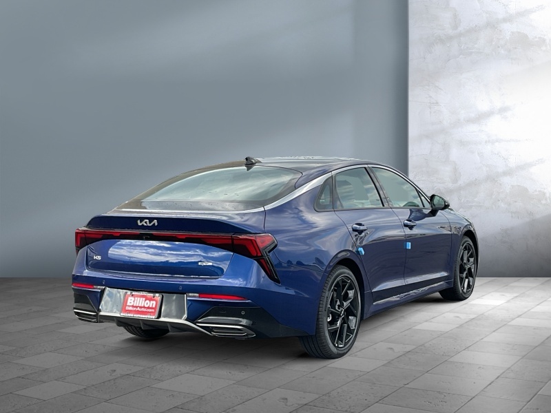 2026 Kia K5