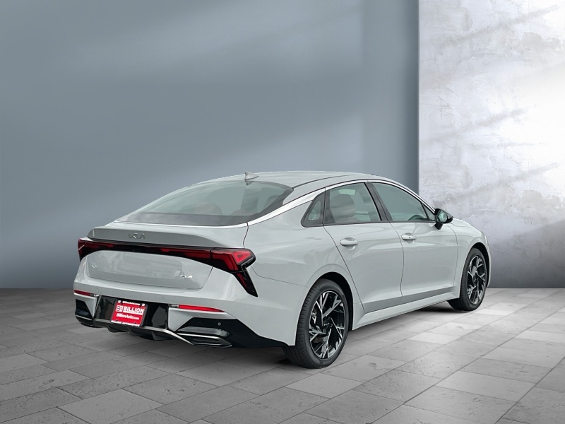 2026 Kia K5