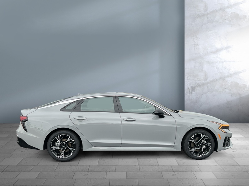 2026 Kia K5