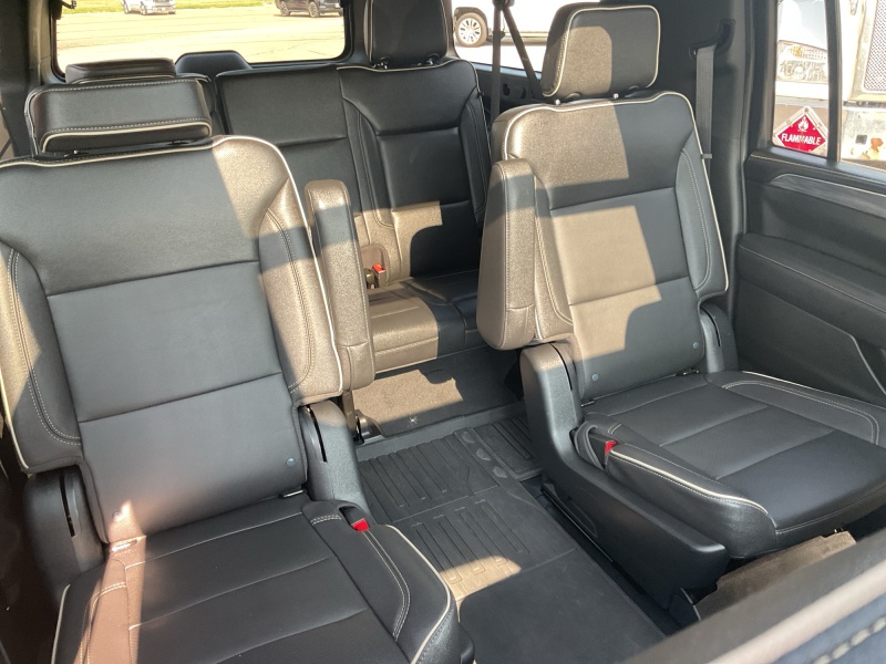 2023 GMC Yukon XL