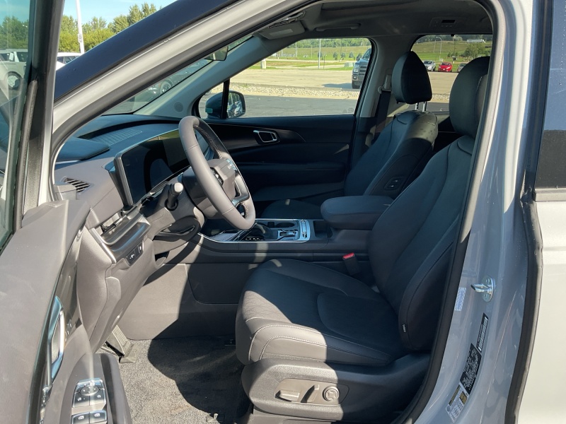 2027 Kia Carnival