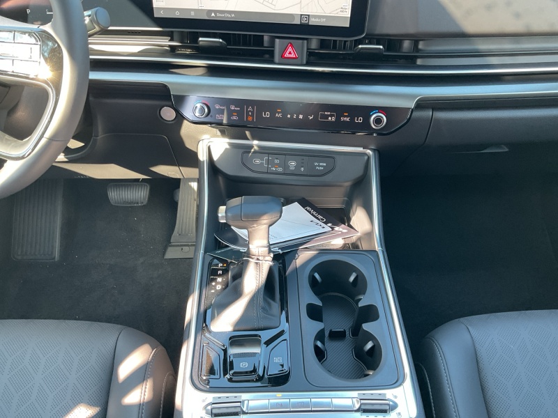 2027 Kia Carnival