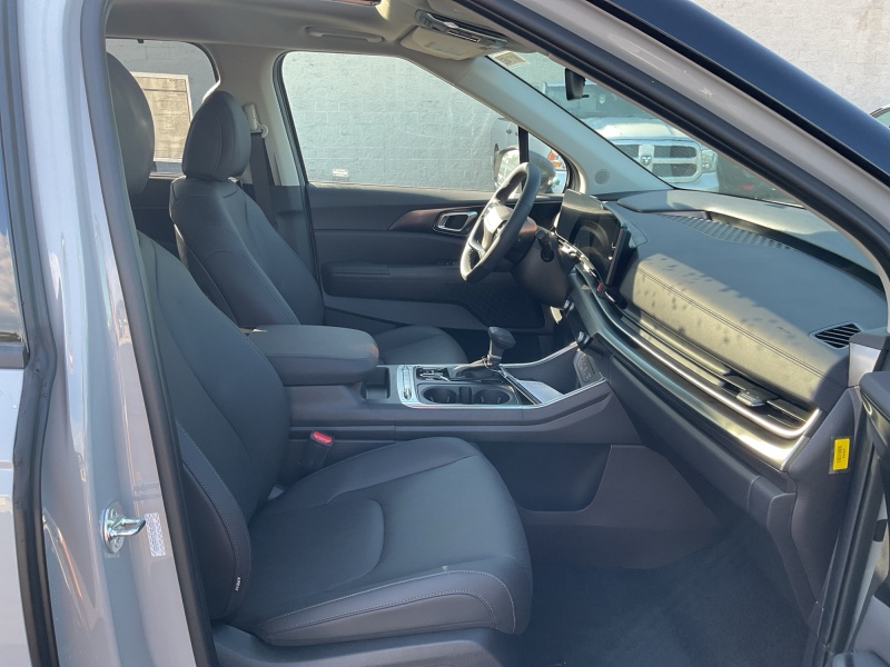 2027 Kia Carnival