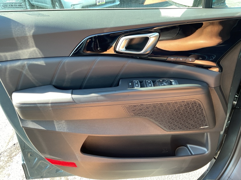 2027 Kia Carnival