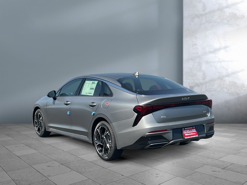 2026 Kia K5