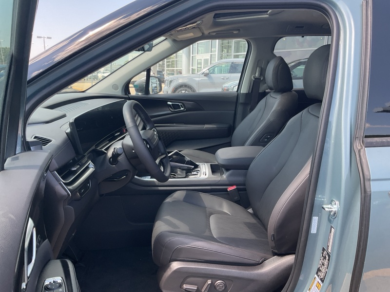 2027 Kia Carnival