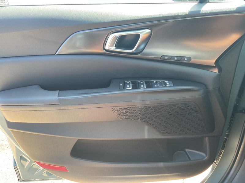 2027 Kia Carnival