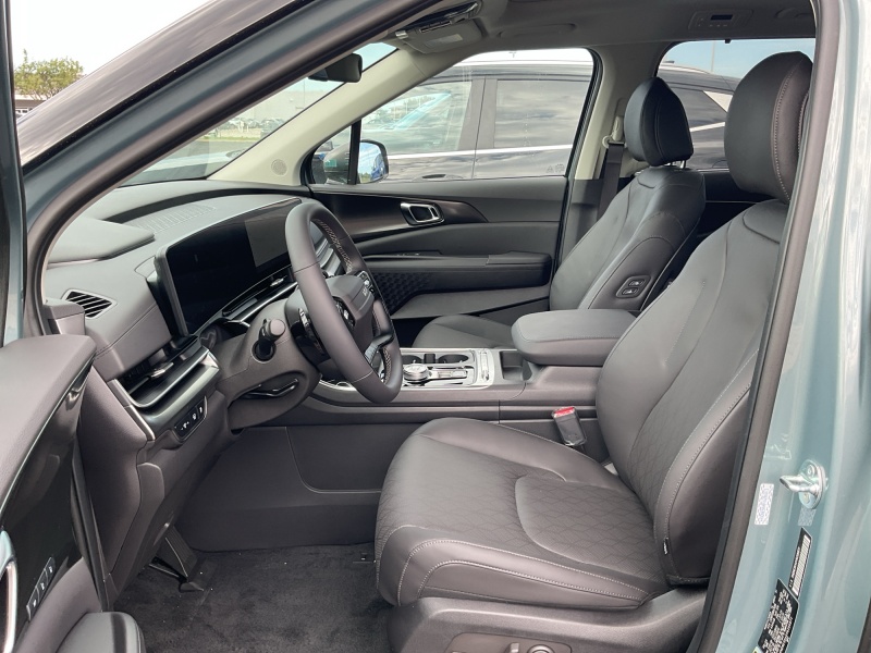 2027 Kia Carnival Hybrid
